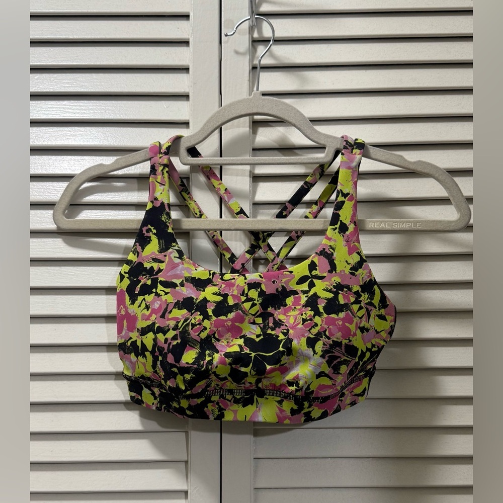 Lululemon Energy Bra Luxtreme Inflect Floral Highlight Yellow Multi - Picture 3 of 6